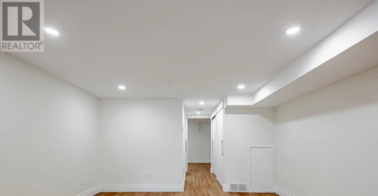 BSMT-4 Hartford Avenue, Toronto, ON, M4L 1N9 - 10