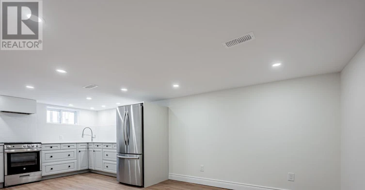 BSMT-4 Hartford Avenue, Toronto, ON, M4L 1N9 - 12