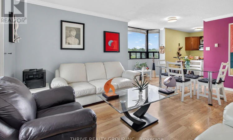 401-75 Huxley Street