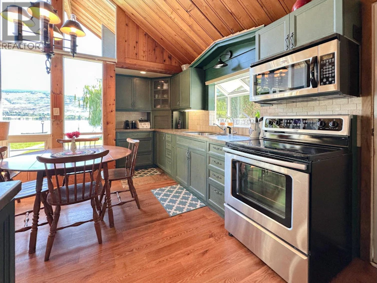 1601 85th Street, Osoyoos, BC, V0H 1V1 - 13