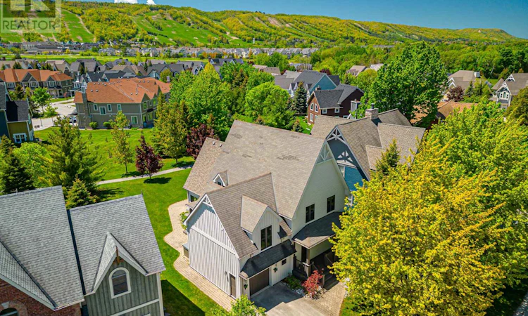 159 Snowbridge Way