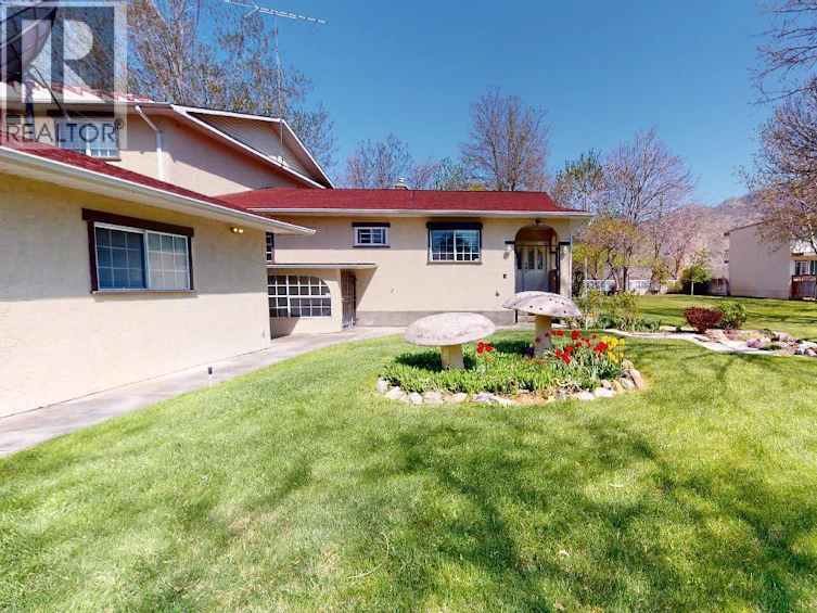 6906-6908 Ponderosa Drive, Osoyoos, BC, V0H 1V3 - 19