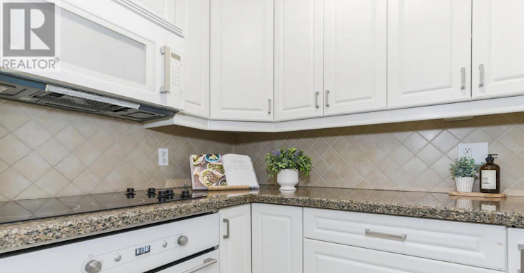 210-335 Lonsdale Road, Toronto, ON, M5P 1R4 - 13