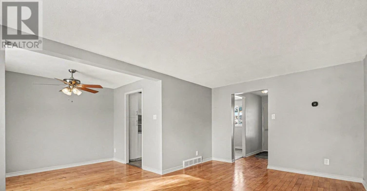 55-7846 Jeanne D'arc Boulevard, Ottawa, ON, K1C 2E9 - 7