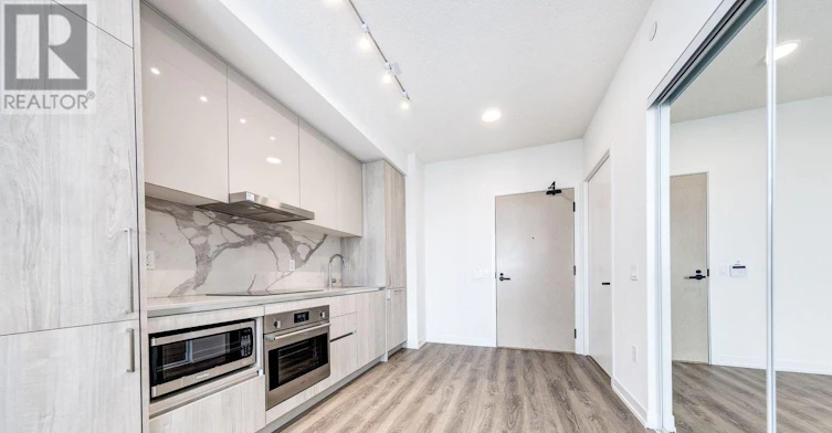 4905-195 Commerce Street, Vaughan, ON, L4K 0P9 - 4