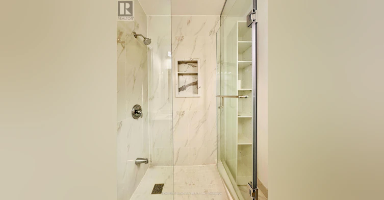 MAIN FL-55 Fairbank Avenue E, Toronto, ON, M6E 3Y6 - 4