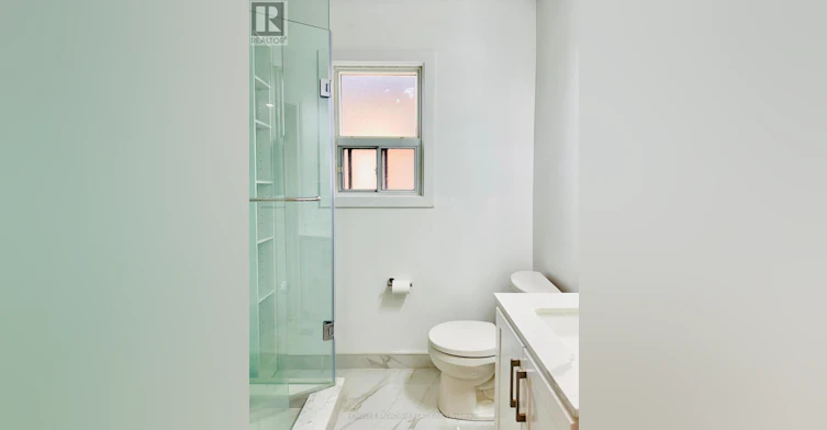 MAIN FL-55 Fairbank Avenue E, Toronto, ON, M6E 3Y6 - 5