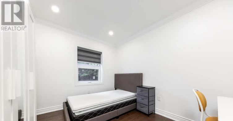 77 Talbot Road, Toronto, ON, M2M 1S1 - 18