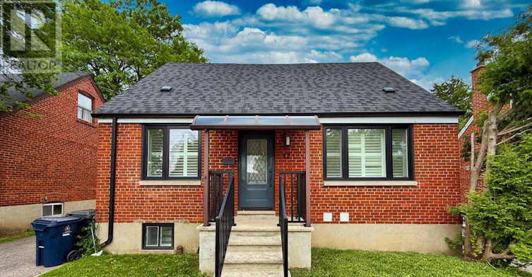 77 Talbot Road, Toronto, ON, M2M 1S1