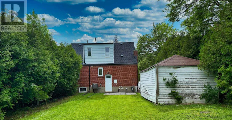 77 Talbot Road, Toronto, ON, M2M 1S1 - 33