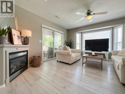 3-8507 70th Avenue - 4