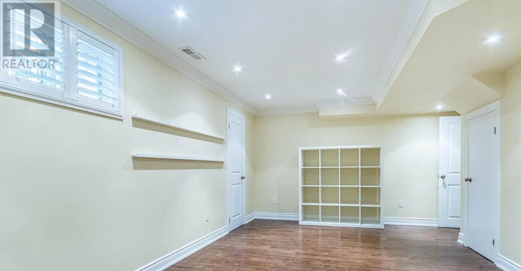LOWER-64 Grenview Boulevard S, Toronto, ON, M8Y 3S4 - 11