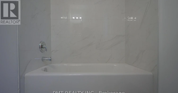9-137 Brookhaven Drive, Toronto, ON, M6M 4P1 - 12
