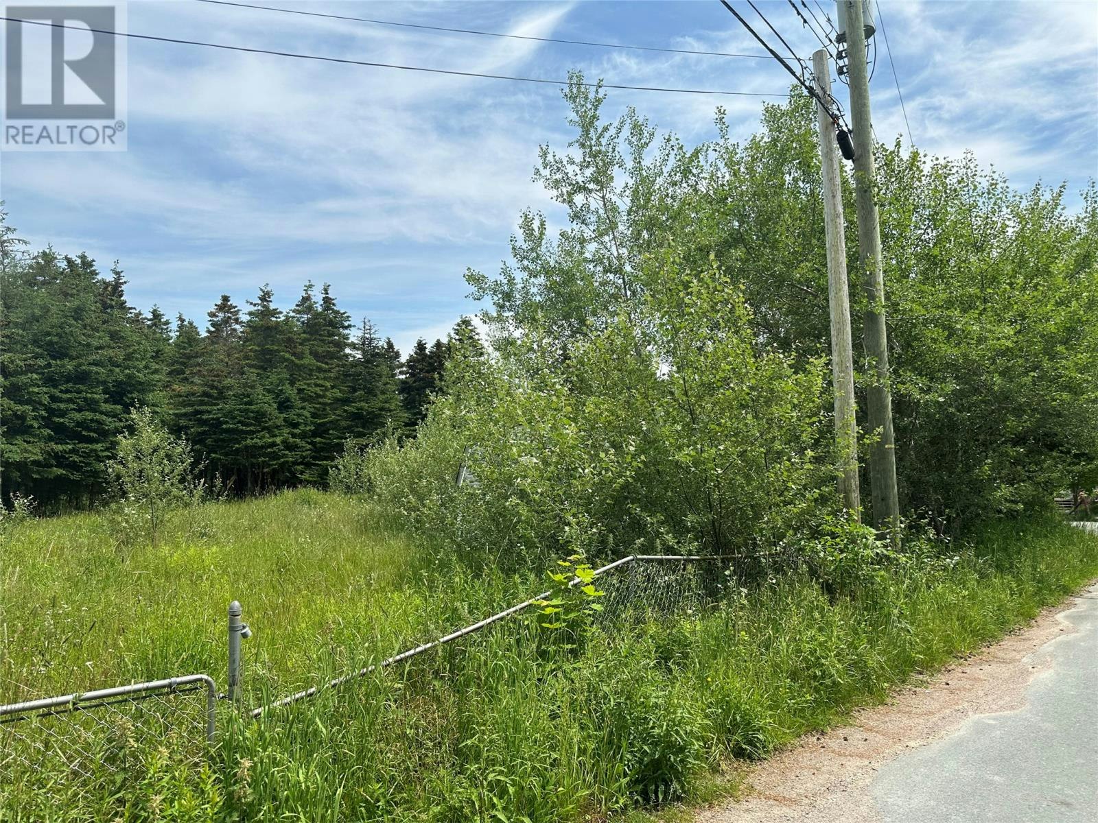 16 Ridge Road, Holyrood, NL, A0A 2R0