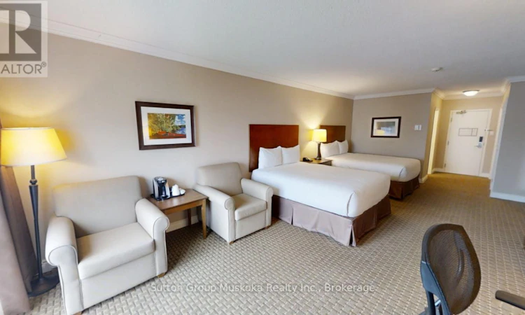 402-402 Bayshore Deerhurst Drive