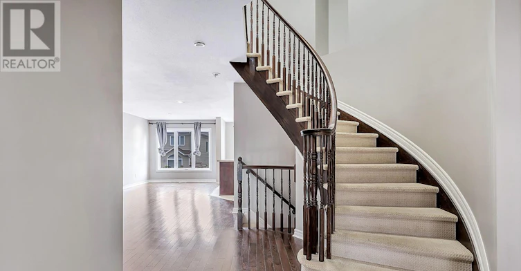 126 Garrity Crescent, Ottawa, ON, K2J 3T5 - 4