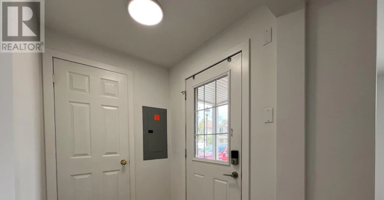 33-175 Stanley Street, Barrie, ON, L4M 0G2 - 2