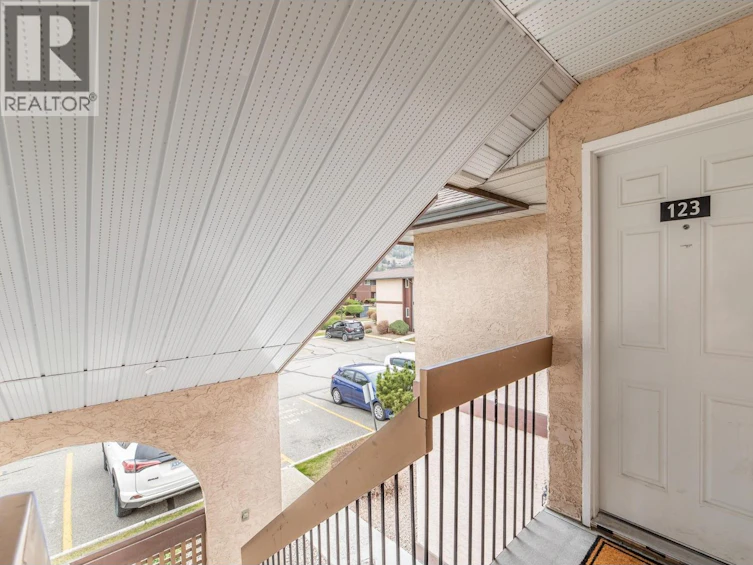 123-3140 Wilson Street, Penticton, BC, V2A 8G5 - 23