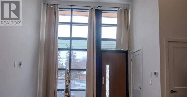 105-312 Erb Street W, Waterloo, ON, N2L 0K9 - 6