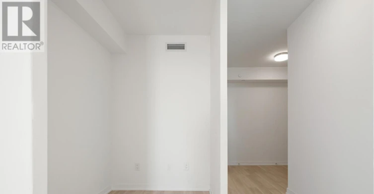 922-500 Wilson Avenue, Toronto, ON, M3H 5Y9 - 16