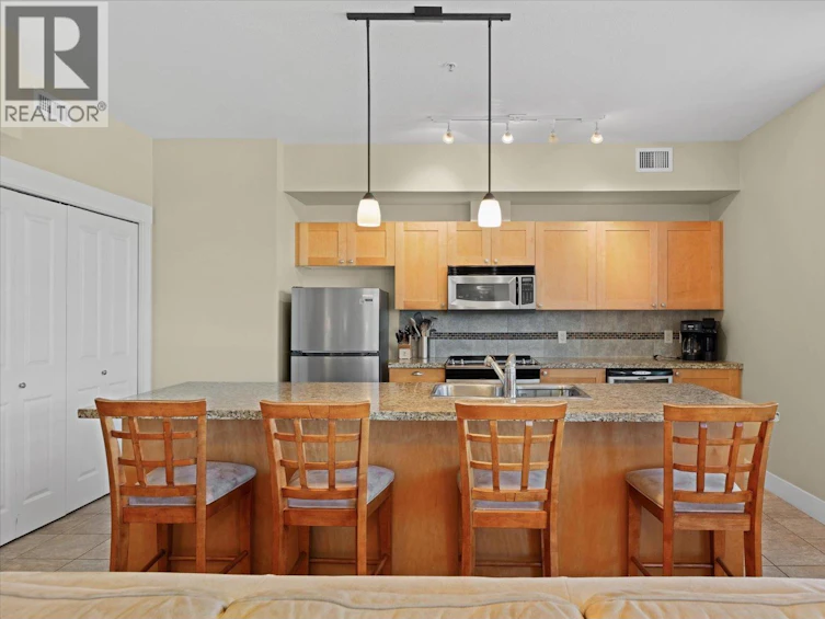 301-4205 Gellatly Road, West Kelowna, BC, V4T 2K2 - 13