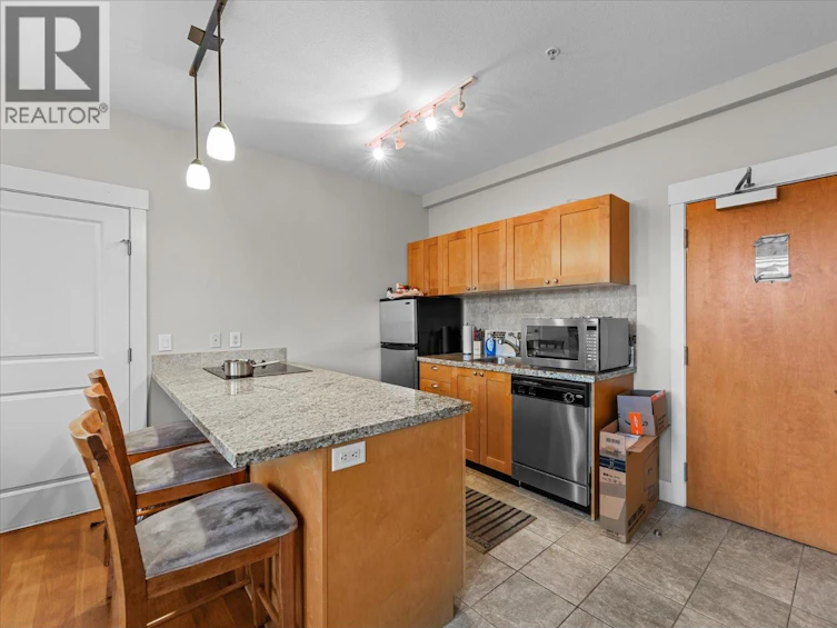 301-4205 Gellatly Road, West Kelowna, BC, V4T 2K2 - 43