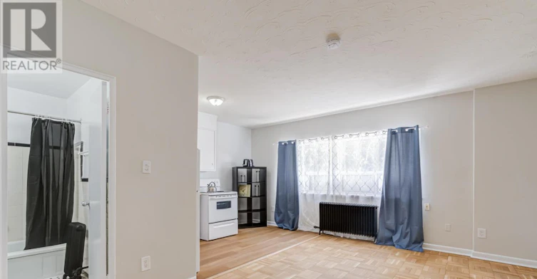 105-101 Coe Hill Drive, Toronto, ON, M6S 3E3 - 5