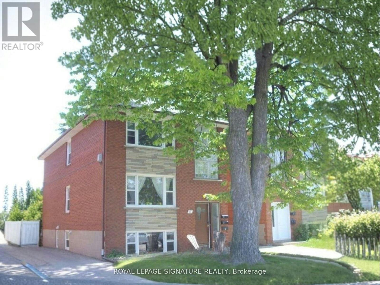 3-13 Wesley Street, Toronto, ON, M8Y 2W4