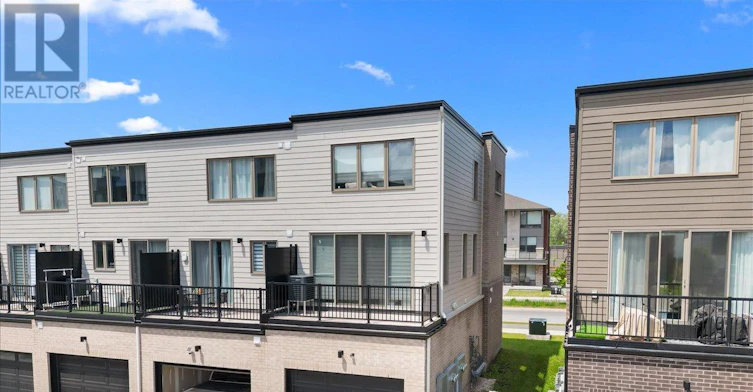 1410 Hemlock Road, Ottawa, ON, K1K 5A8 - 4