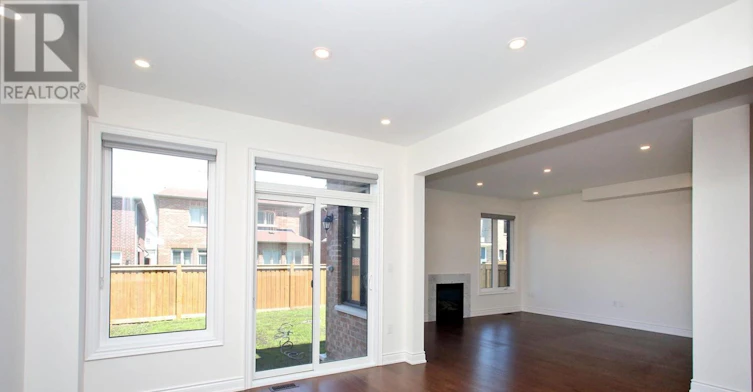 8 Tremoy Road, East Gwillimbury, ON, L9N 0T4 - 14