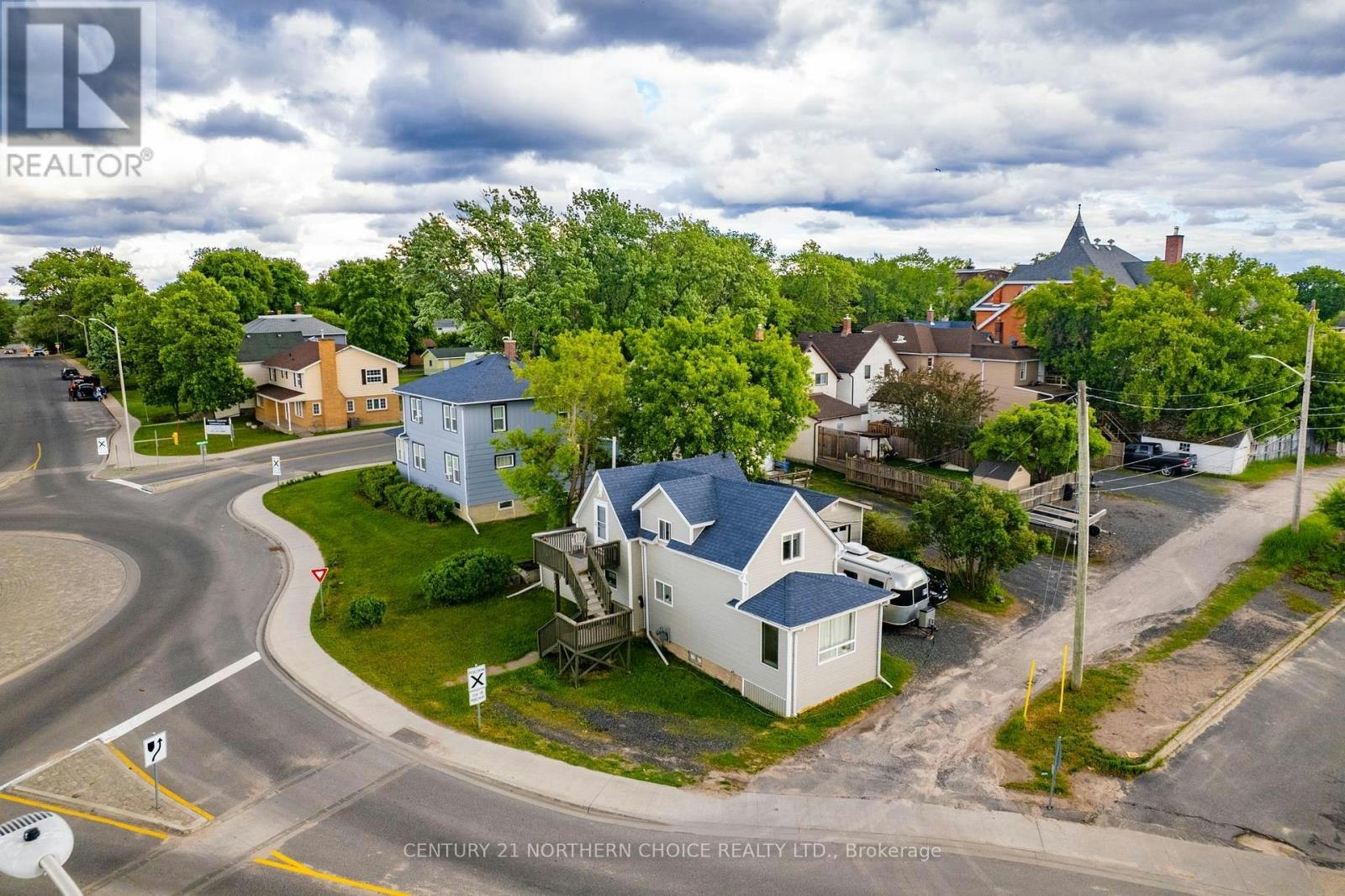 415 First Street SOUTH, Kenora, ON, P9N 1C7