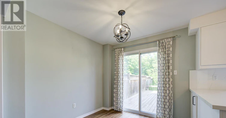 1833 Hobson Drive, Burlington, ON, L7L 6P9 - 14