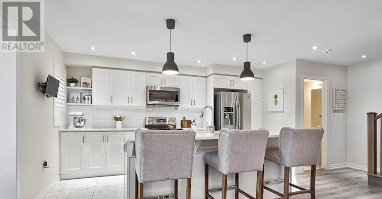 141 Toucan Trail, Oakville, ON, L6H 0Y2 - 8