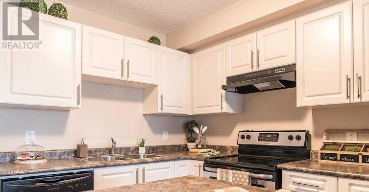 11-7768 Ascot Circle, Niagara Falls, ON, L2H 3P9 - 7
