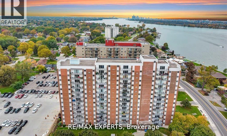 410-8591 Riverside Drive E