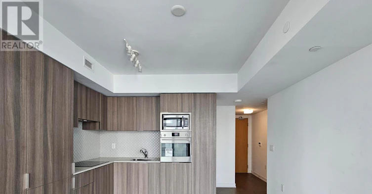 1211-11 Wellesley Street W, Toronto, ON, M4Y 0G4 - 4