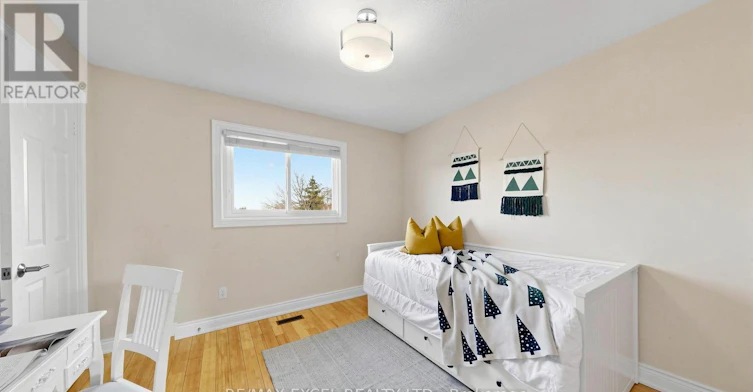 43 Piccadilly Road, Richmond Hill, ON, L4B 1S9 - 30