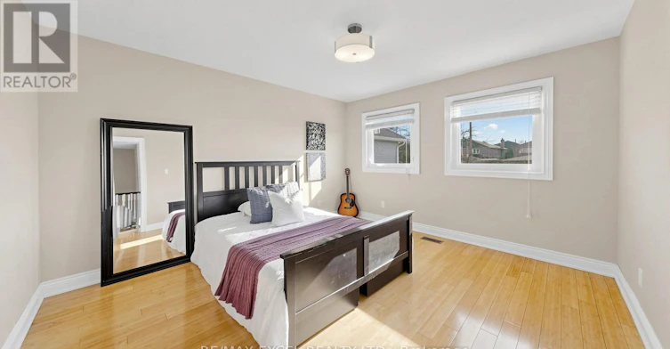43 Piccadilly Road, Richmond Hill, ON, L4B 1S9 - 34