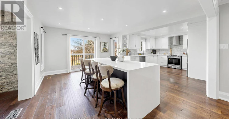 43 Piccadilly Road, Richmond Hill, ON, L4B 1S9 - 8