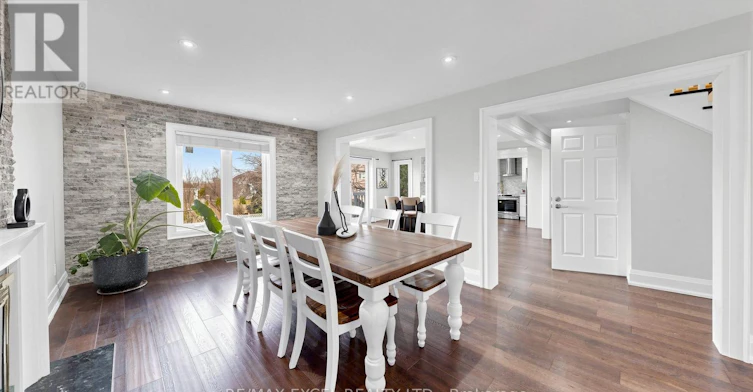 43 Piccadilly Road, Richmond Hill, ON, L4B 1S9 - 6