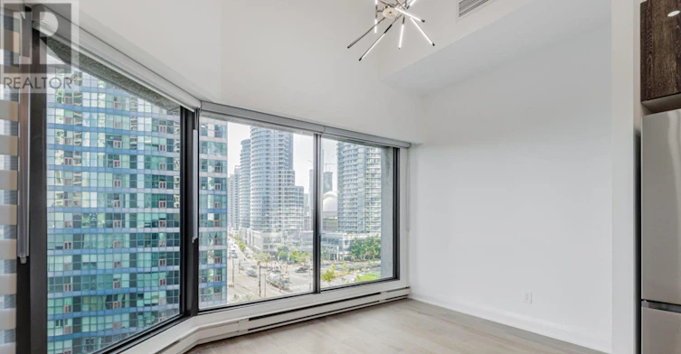 814-55 Harbour Square, Toronto, ON, M5J 2S2 - 21