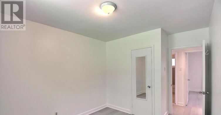 29 Tangmere Road, Toronto, ON, M3B 2N2 - 14
