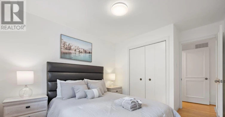 MAIN-73 Centre Avenue, Toronto, ON, M2M 2L5 - 29