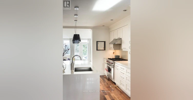 593 Hillsdale Avenue E, Toronto, ON, M4S 1V1 - 9