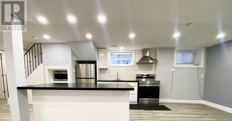 BSMT-1001 Cosburn Avenue, Toronto, ON, M4C 2W8 - 5