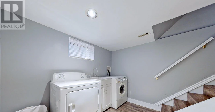 53 Tiago Avenue, Toronto, ON, M4B 2A2 - 25