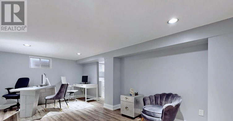 53 Tiago Avenue, Toronto, ON, M4B 2A2 - 20