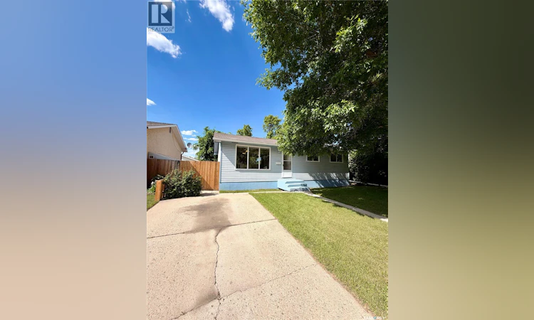 214 Fisher Crescent