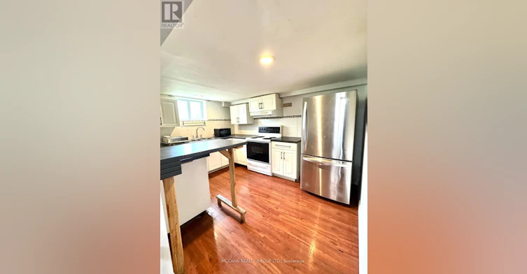 MAIN-32 Belgravia Avenue, Toronto, ON, M6E 2M5 - 16