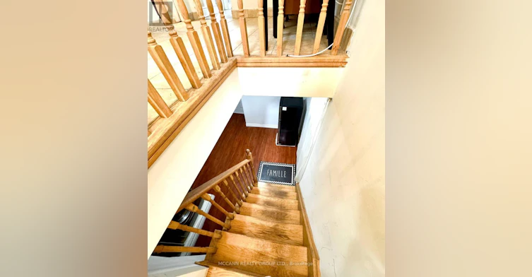 MAIN-32 Belgravia Avenue, Toronto, ON, M6E 2M5 - 13